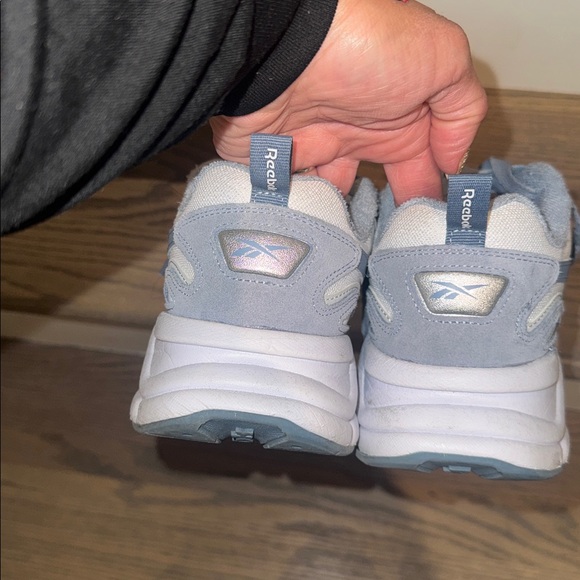 Reebok Gray Chunky Sneakers Athletic Style unisex - Picture 8 of 9